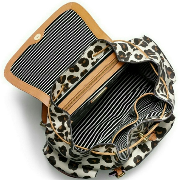 SOLD Tory burch leopard backpack - Picture 3 of 6